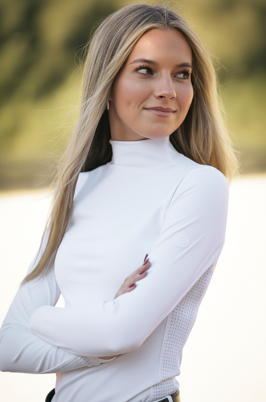 The Cielo Mock Neck: White