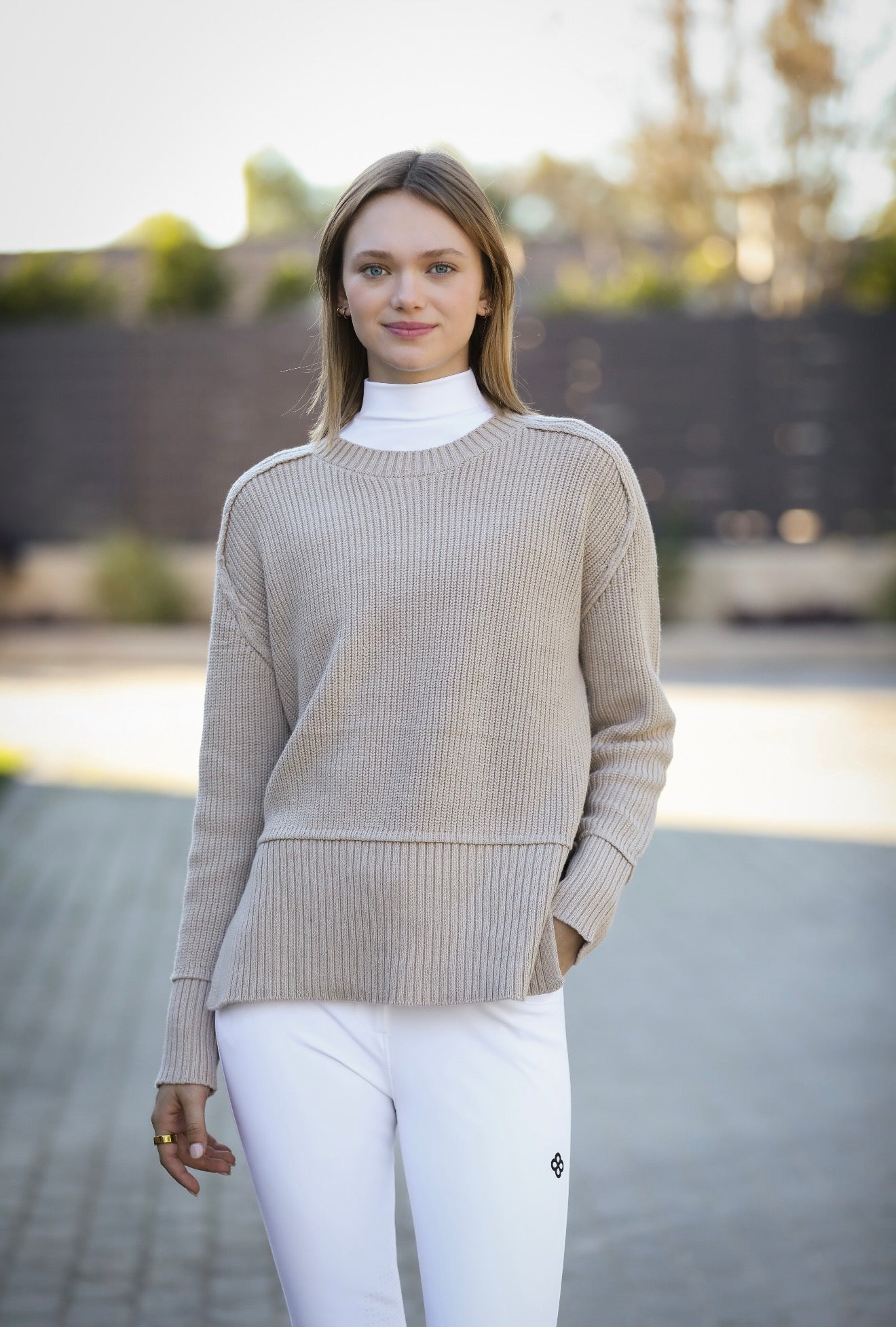 The Course Walk Pullover